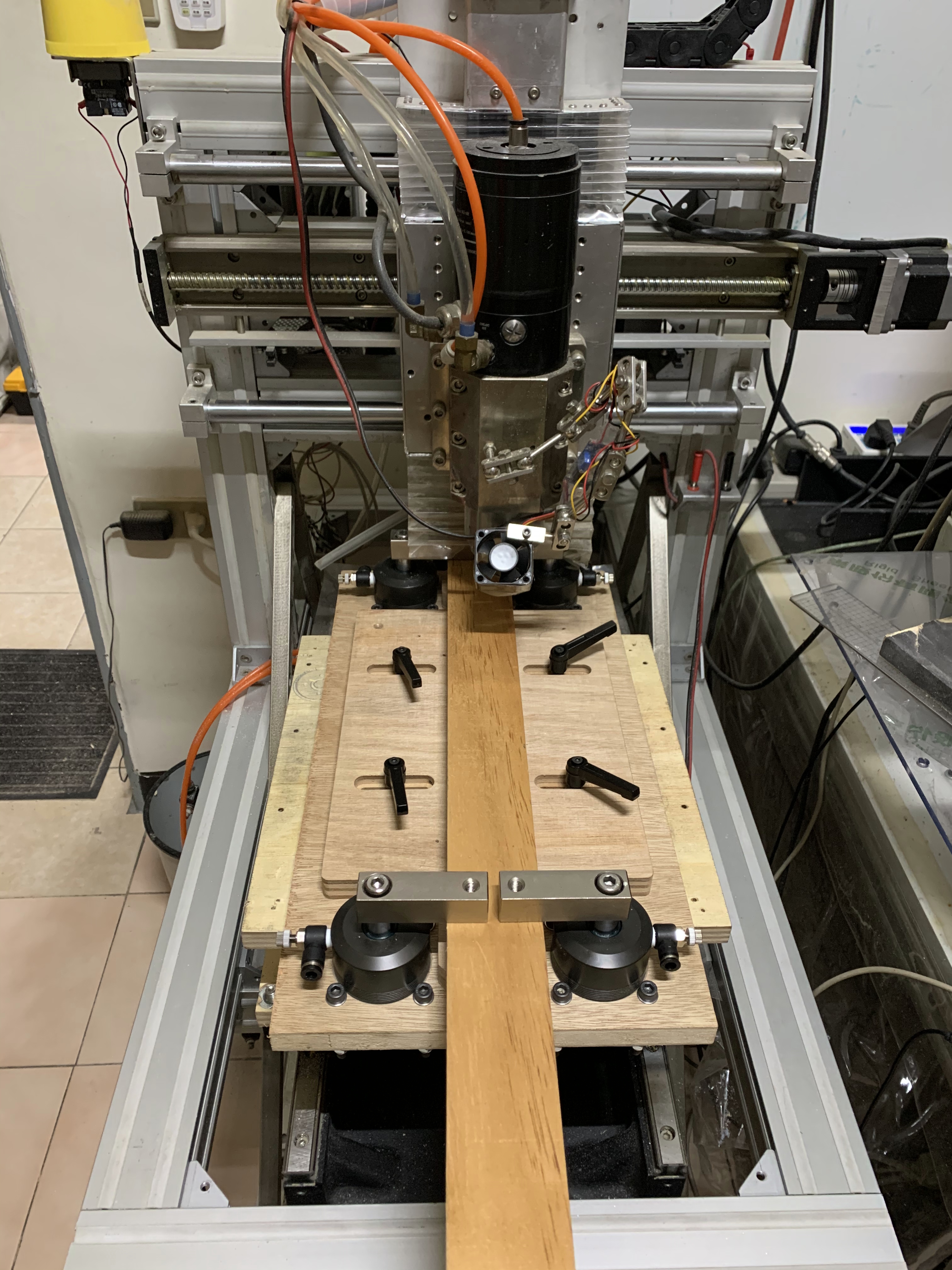 裝上 CNC 之後的狀態