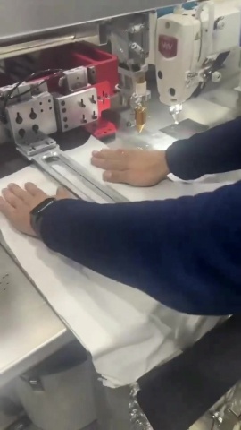 縫紉機-自動縫拉鍊