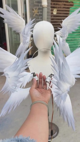 COSPLAY翅膀代工業者的成果展示